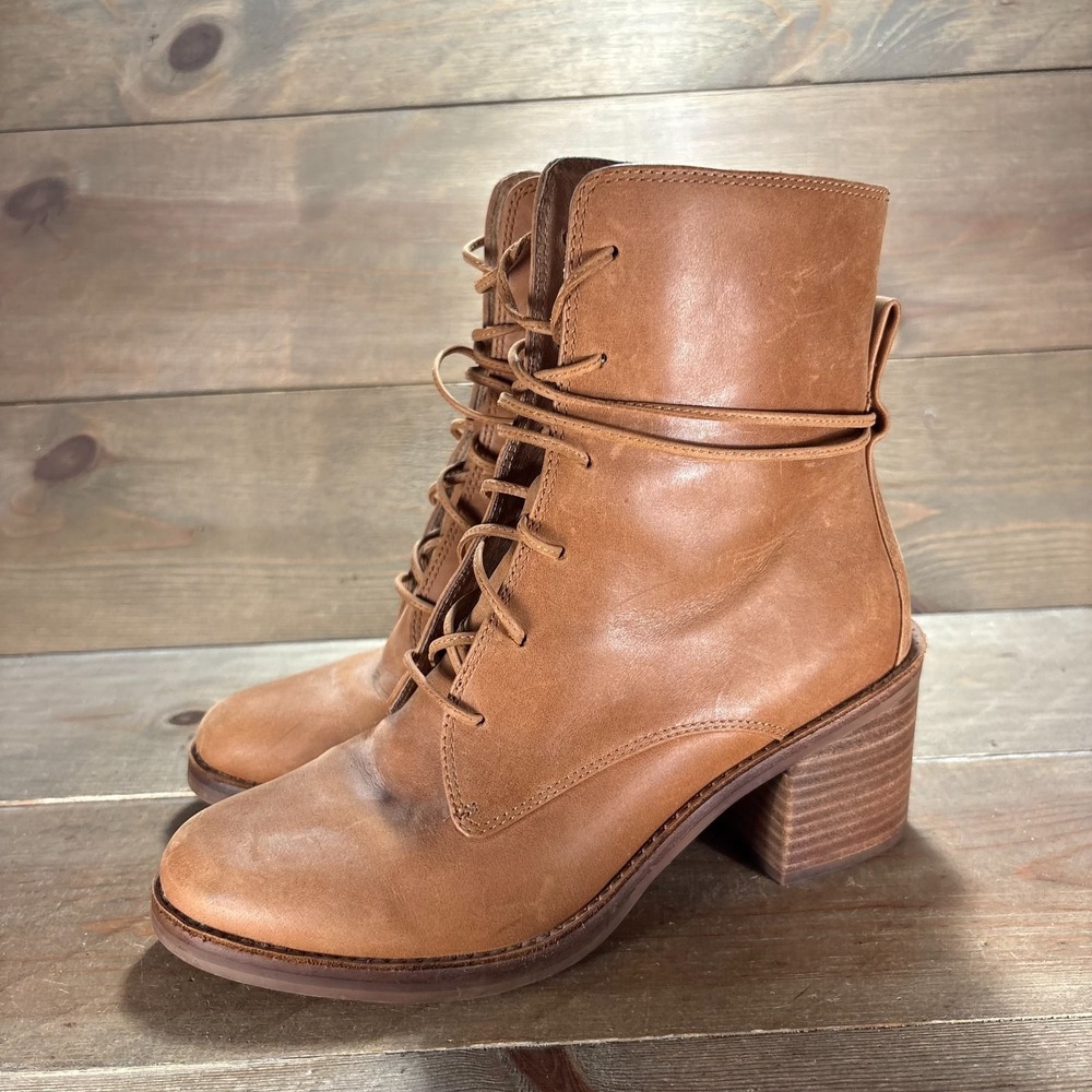UGG Oriana Womens size 7 shoes Tan Leather Lace Up Block Heel Cuffed Ankle boots